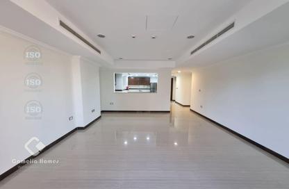 Apartment - 2 Bedrooms - 2 Bathrooms for sale in East Porto Drive - Porto Arabia - The Pearl Island - Doha