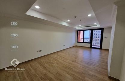 Apartment - 2 Bedrooms - 2 Bathrooms for sale in East Porto Drive - Porto Arabia - The Pearl Island - Doha Apartment - 2 Bedrooms - 2 Bathrooms for sale in East Porto Drive - Porto Arabia - The Pearl Island - Doha