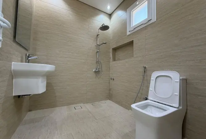 62130402 - Property Image 3