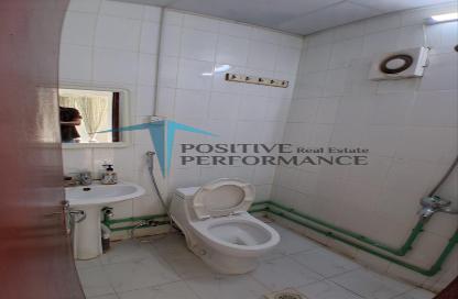 شقة - 1 حمام للايجار في الدفنة - الدفينة - الدوحة