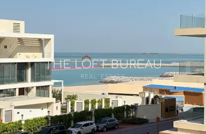 Apartment - 2 Bedrooms - 3 Bathrooms for rent in Crystal Residence - Gewan Island - The Pearl Island - Doha