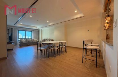 Apartment - 1 Bedroom - 2 Bathrooms for rent in East Porto Drive - Porto Arabia - The Pearl Island - Doha