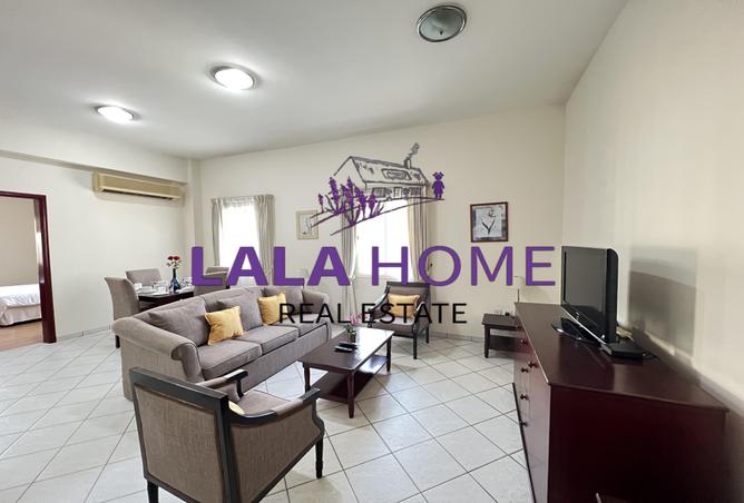 1010074 - Property Image 2