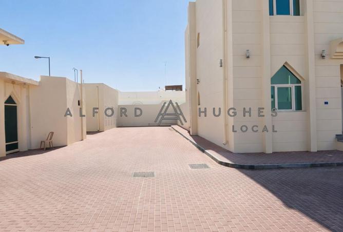 54008729 - Property Image 2