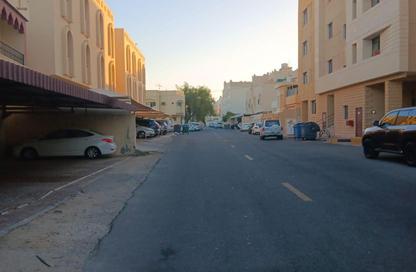 Apartment - 1 Bedroom - 3 Bathrooms for rent in Al Jazeera Street - Fereej Bin Mahmoud North - Fereej Bin Mahmoud - Doha Apartment - 1 Bedroom - 3 Bathrooms for rent in Al Jazeera Street - Fereej Bin Mahmoud North - Fereej Bin Mahmoud - Doha
