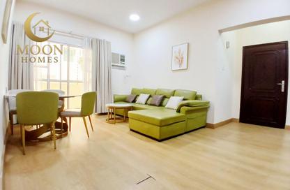Apartment - 2 Bedrooms - 2 Bathrooms for rent in Al Mansoura - Al Mansoura - Doha