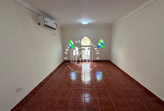 1014237 - Property Image 2