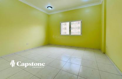 Apartment - 2 Bedrooms - 2 Bathrooms for rent in Al Mansoura - Al Mansoura - Doha