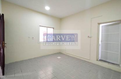 Apartment - Studio - 1 for rent in Al Dafna - Al Dafna - Doha