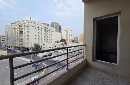Apartment - 2 - 3 for rent in Al Zubair Bakkar Street - Al Sadd - Doha