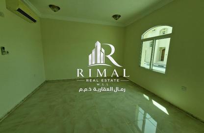 Villa - 4 Bedrooms - 5 Bathrooms for rent in Mesaimeer Road - Abu Hamour - Doha