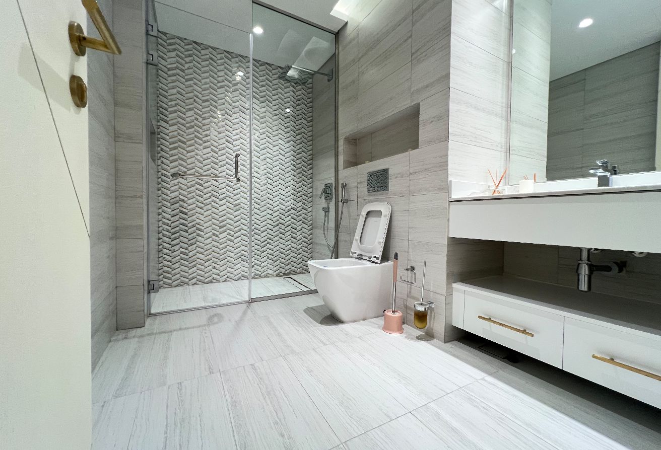 3bhk luxury  Furnished big layout 12500 including thumbnail 11