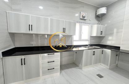 Apartment - 2 Bedrooms - 2 Bathrooms for rent in Ammar Bin Yasser Street - Al Aziziyah - Doha
