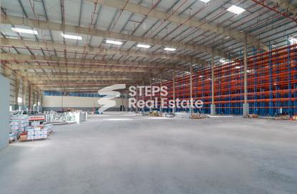 Warehouse - Studio - 1 Bathroom for rent in East Industrial Street - Birkat Al Awamer - Al Wakra