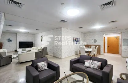 Apartment - 3 Bedrooms - 4 Bathrooms for rent in Legtaifiya Lagoon - West Bay - Doha