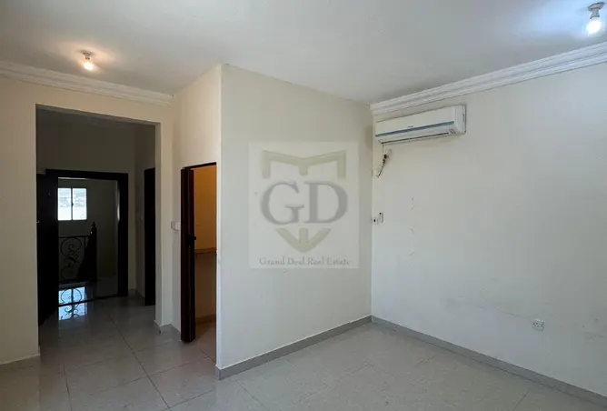 63975419 - Property Image 2
