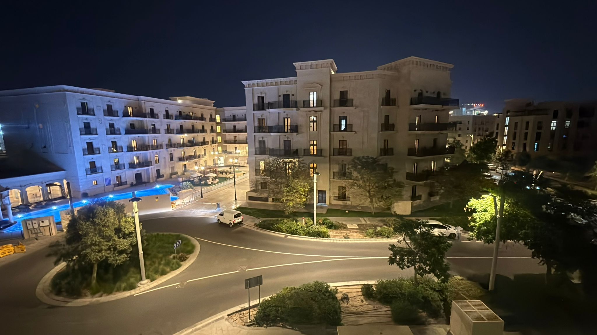 Furnished 1 BR Apartment with big layout 5000 ONLY thumbnail 2