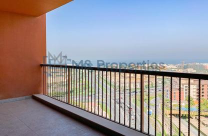 Apartment - 2 Bedrooms - 2 Bathrooms for rent in East Porto Drive - Porto Arabia - The Pearl Island - Doha