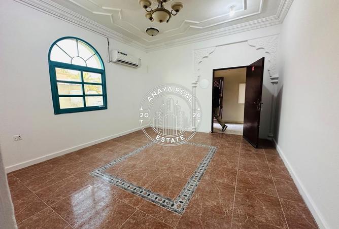 58043652 - Property Image 3