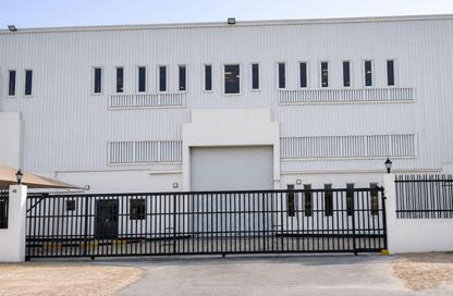 Show Room - Studio - 2 Bathrooms for rent in Al Khor Community - Al Khor