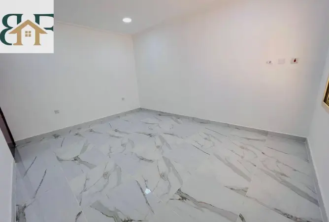 64478967 - Property Image 3