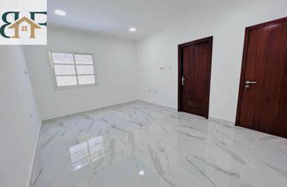 Apartment - 2 - 2 for rent in Umm Ghuwalina - Umm Ghuwailina - Doha
