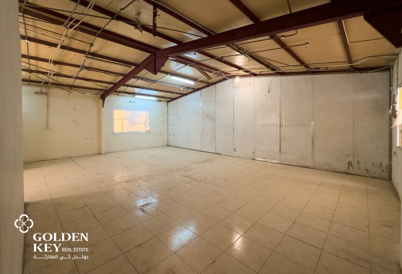 23 Rooms with Store Available for Rent| Industrial