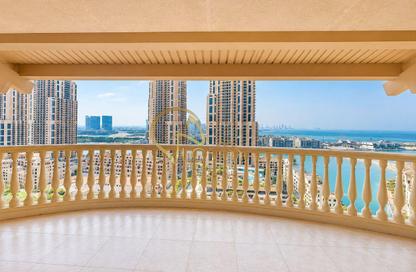 Apartment - 3 Bedrooms - 4 Bathrooms for rent in East Porto Drive - Porto Arabia - The Pearl Island - Doha