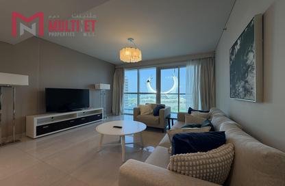 Apartment - 1 Bedroom - 2 Bathrooms for rent in Marina Residences 195 - Marina District - Lusail