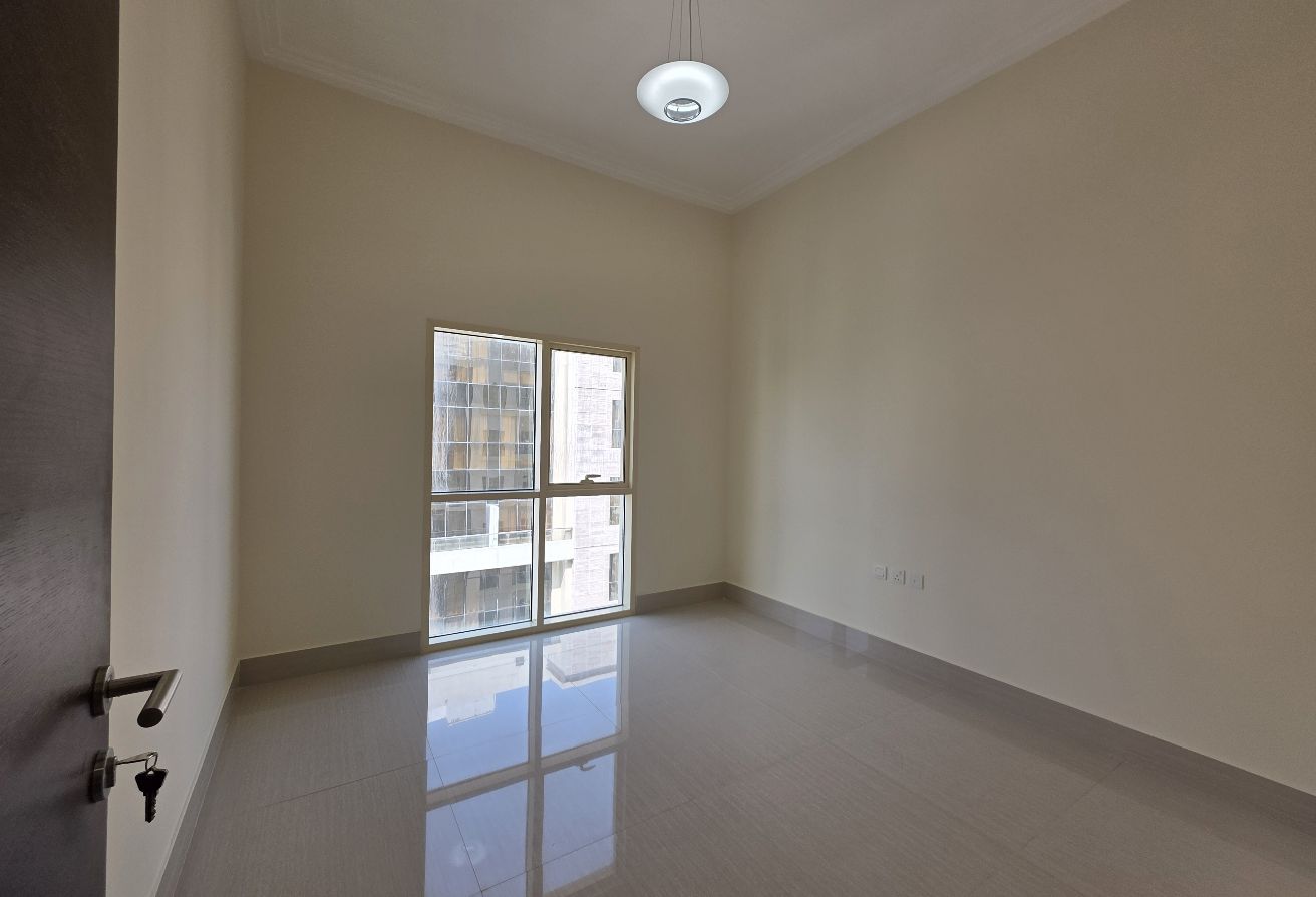 2Bhk Semi furnished prime location Marina lusail.. thumbnail 6