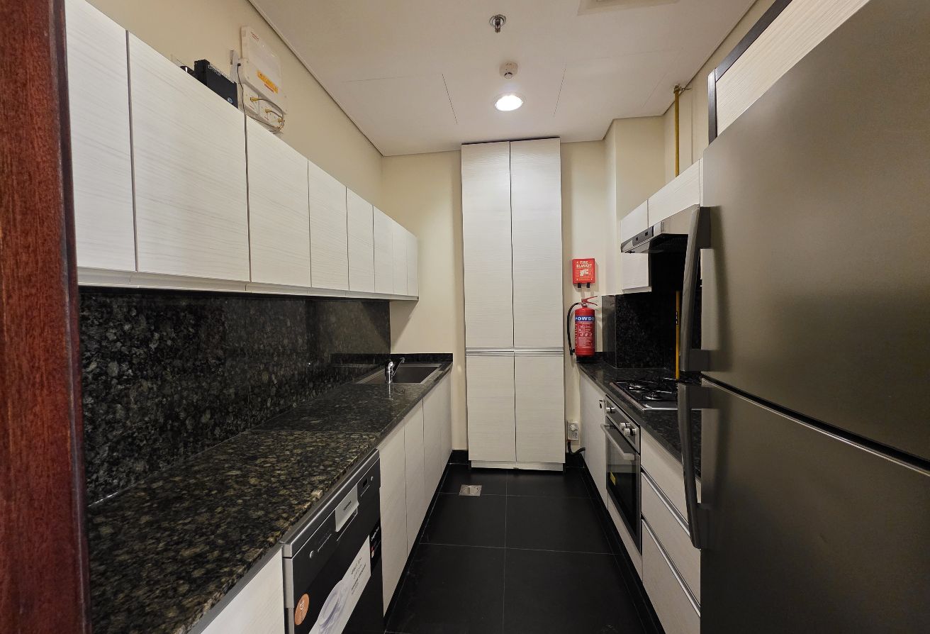 2Bhk Semi furnished prime location Marina lusail.. thumbnail 10