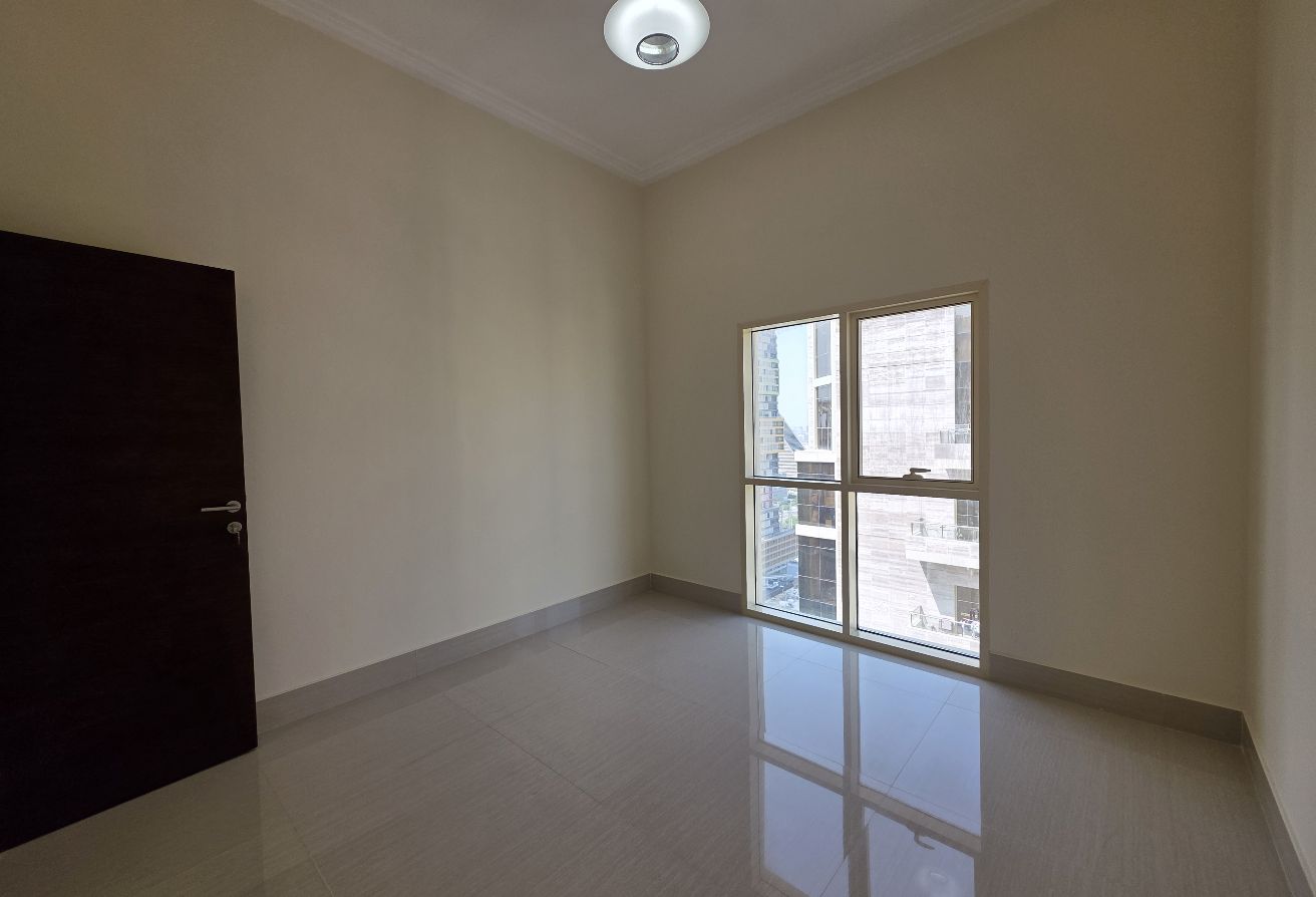 2Bhk Semi furnished prime location Marina lusail.. thumbnail 5