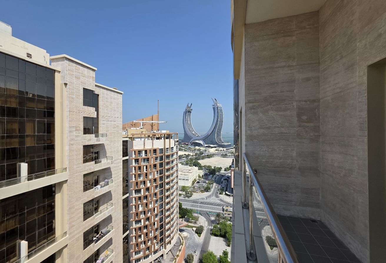 2Bhk Semi furnished prime location Marina lusail.. thumbnail 14