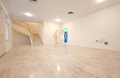 Villa - 3 - 6 for rent in Al Sadd Road - Al Sadd - Doha