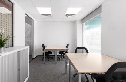 Office Space - Studio - 1 Bathroom for rent in Qanat Quartier - The Pearl Island - Doha