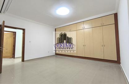 Apartment - 3 Bedrooms - 3 Bathrooms for rent in Al Sadd Road - Al Sadd - Doha Apartment - 3 Bedrooms - 3 Bathrooms for rent in Al Sadd Road - Al Sadd - Doha
