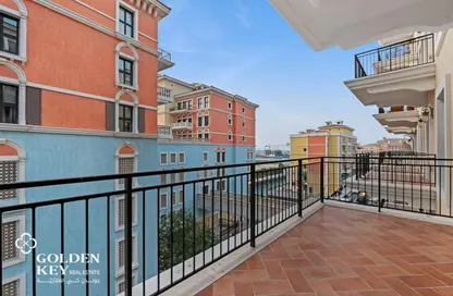 Apartment - 3 Bedrooms - 4 Bathrooms for rent in Murano - Qanat Quartier - The Pearl Island - Doha