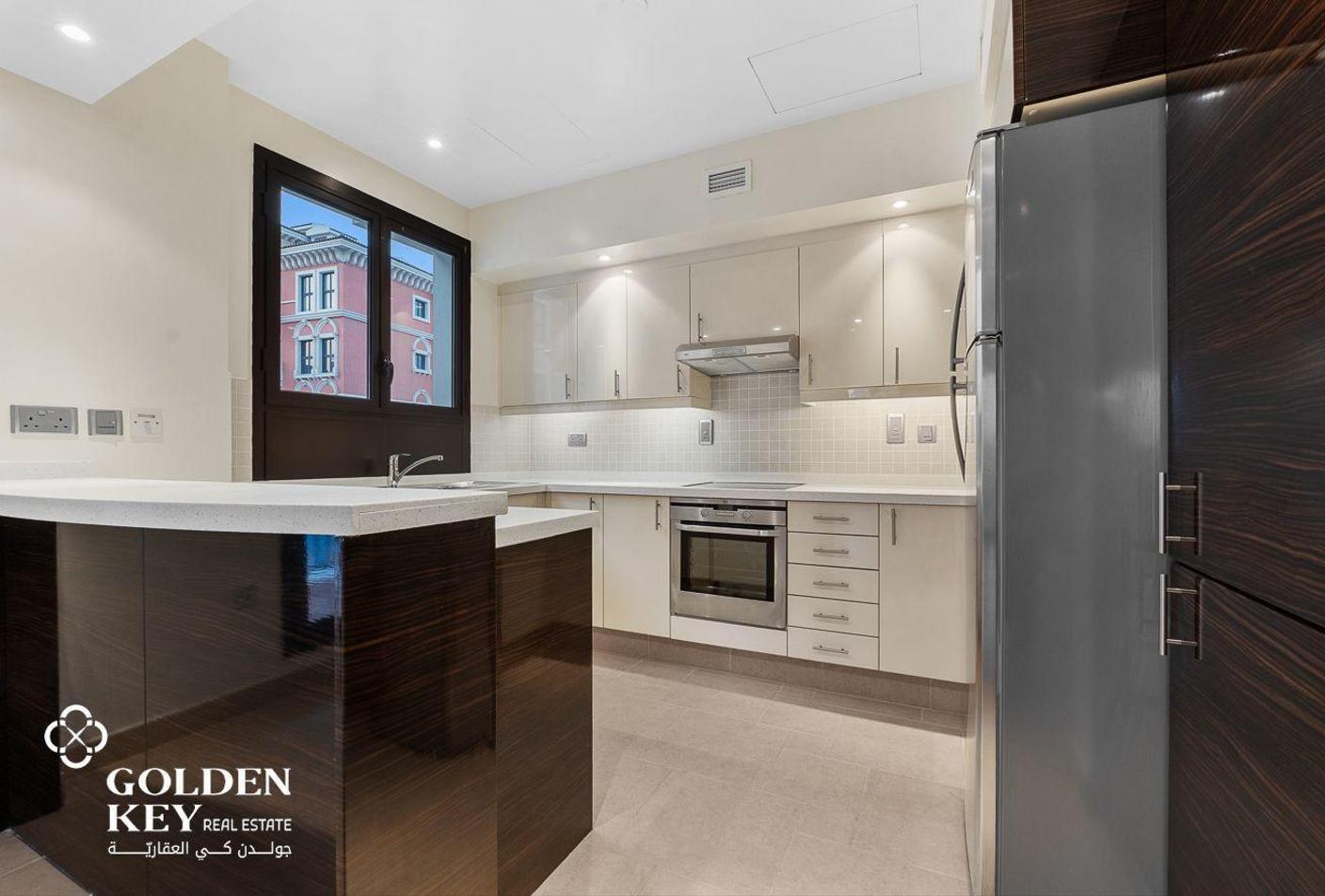 شقة للإيجار قناة كارتييه، بدون عمولة | 3 غرف نوم|