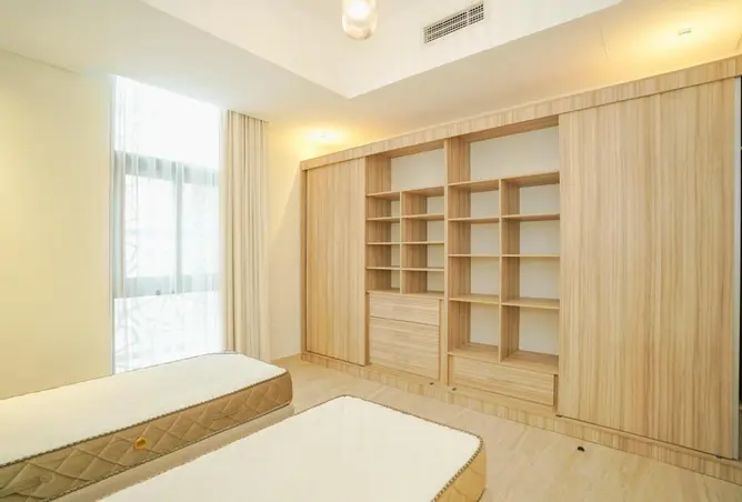 64420302 - Property Image 2