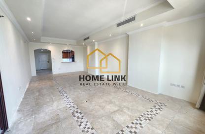 Apartment - 2 - 2 for rent in Tower 5 - Porto Arabia - The Pearl Island - Doha