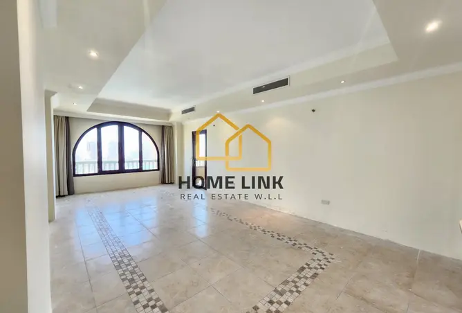 62352837 - Property Image 2