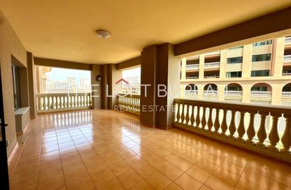 Apartment - 1 Bedroom - 2 Bathrooms for rent in East Porto Drive - Porto Arabia - The Pearl Island - Doha