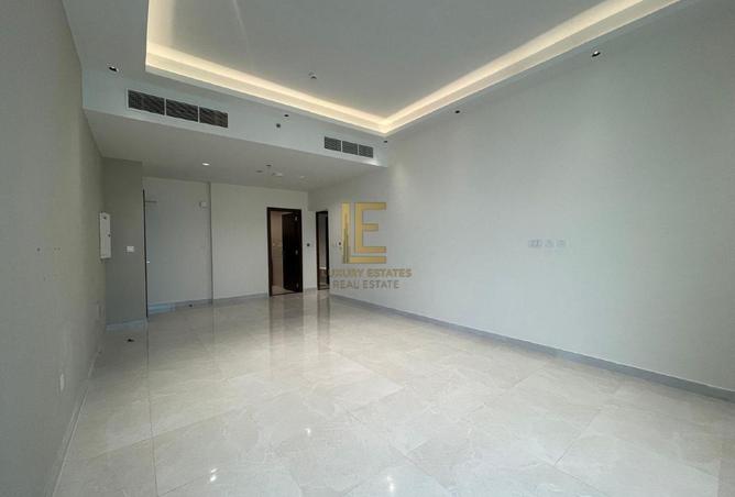 52729067 - Property Image 3