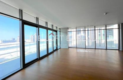 Apartment - 3 Bedrooms - 5 Bathrooms for sale in Seef Lusail Tower 1 - Seef Lusail - Lusail City - Lusail