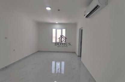 Apartment - 2 Bedrooms - 2 Bathrooms for rent in Tadmur Street - Old Airport Road - Doha