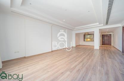 Apartment - 1 Bedroom - 2 Bathrooms for sale in West Porto Drive - Porto Arabia - The Pearl Island - Doha