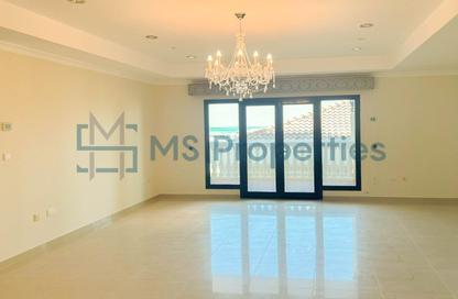 Apartment - 2 Bedrooms - 3 Bathrooms for sale in West Porto Drive - Porto Arabia - The Pearl Island - Doha Apartment - 2 Bedrooms - 3 Bathrooms for sale in West Porto Drive - Porto Arabia - The Pearl Island - Doha