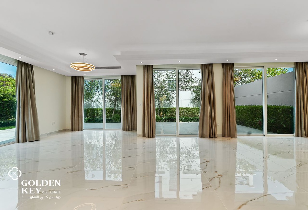 NO COMMISSION | Luxury 6BR Villa | Semi-Furnished