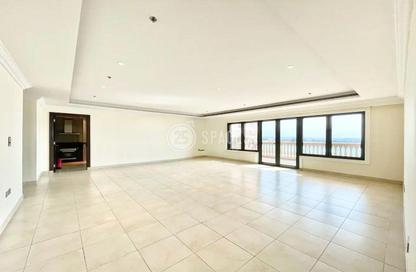 Apartment - 2 - 3 for rent in Tower 31 - Porto Arabia - The Pearl Island - Doha