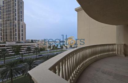 Apartment - 2 Bedrooms - 2 Bathrooms for rent in West Porto Drive - Porto Arabia - The Pearl Island - Doha